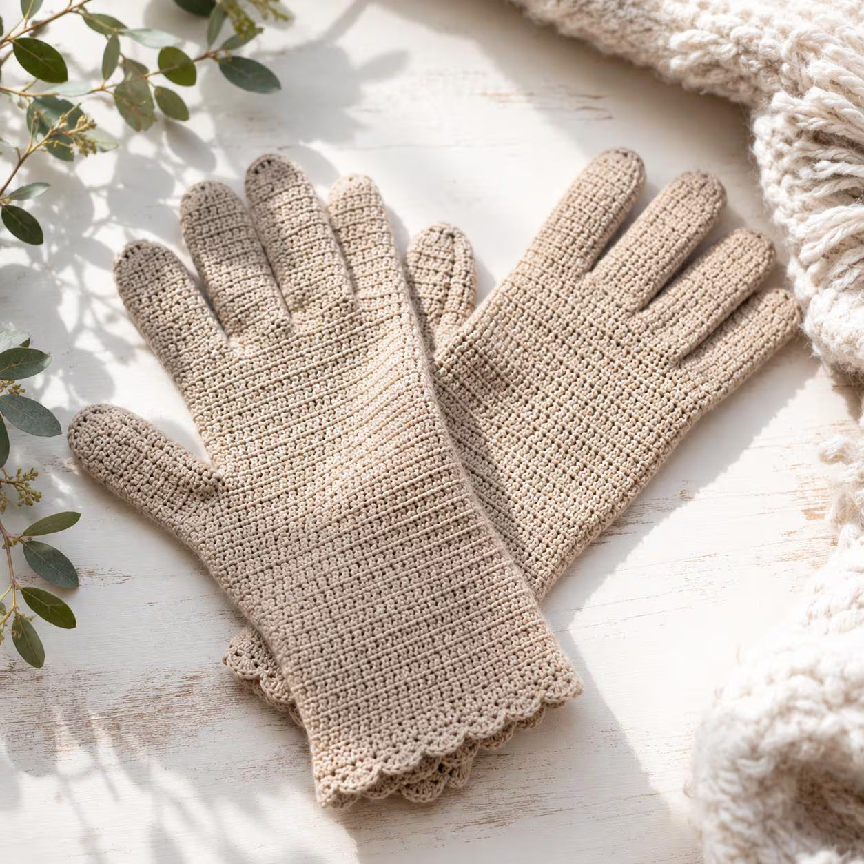 Crochet Winter Vintage Fingered Gloves for Women Pattern