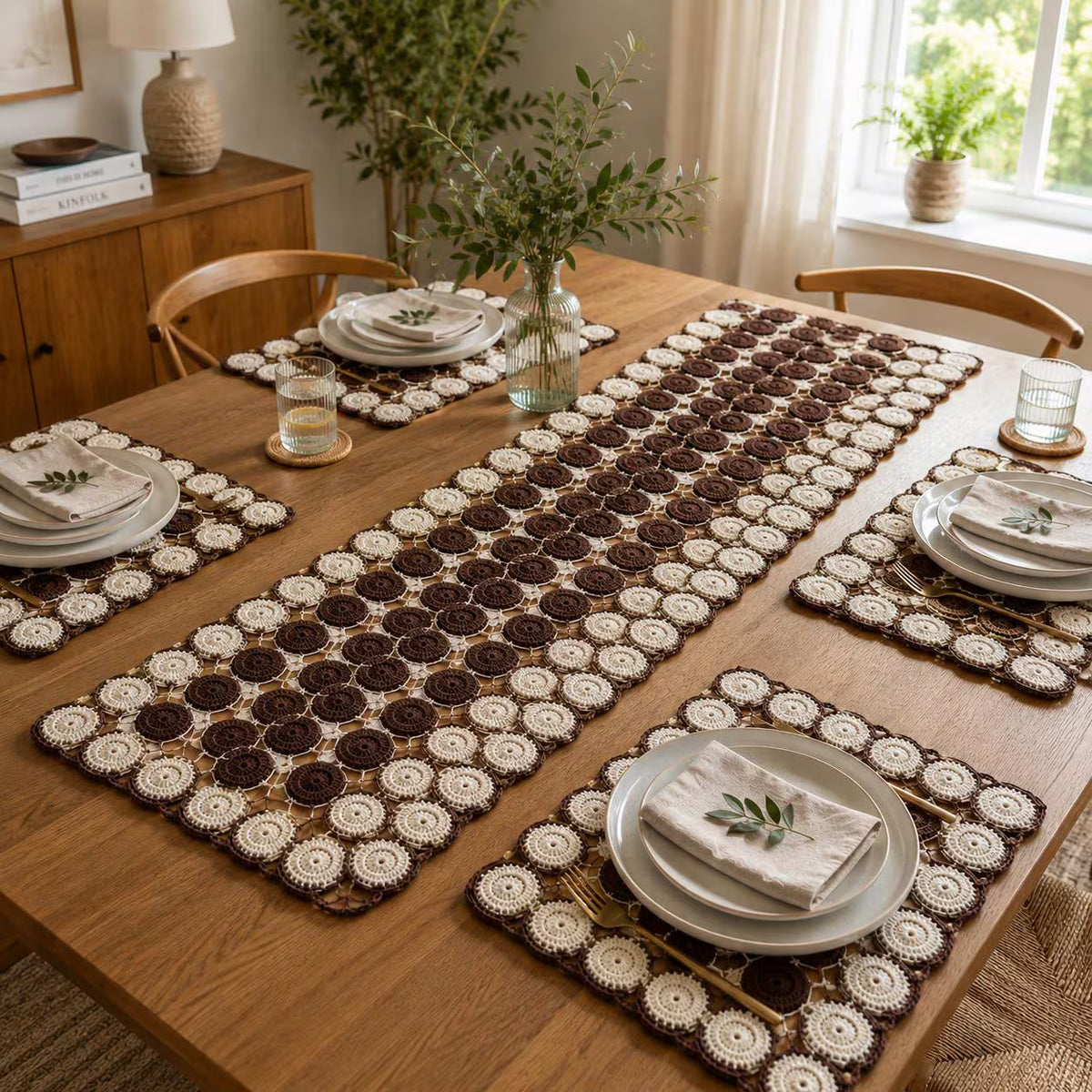Two-Tone Polka Dot Crochet Placemat Pattern, Vintage Table Runner & Mat Set