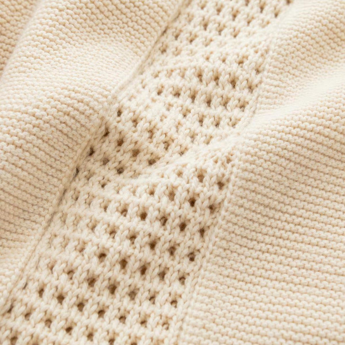 Vintage Cable Vest Knitting Pattern
